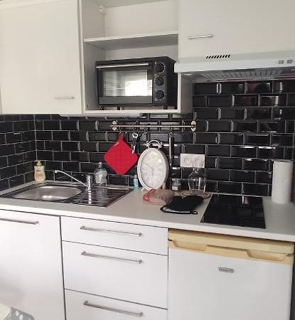 Petit Logement Sur Jardin Apartment Saint-Herblain Ngoại thất bức ảnh